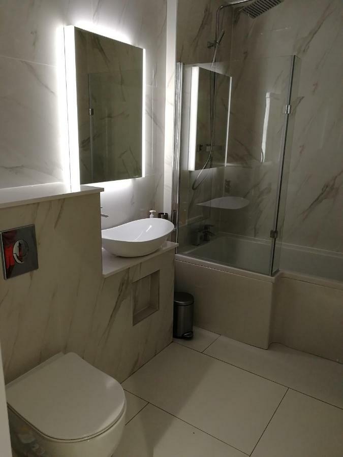 Portrush Luxury Apartment, Currangate Eksteriør billede